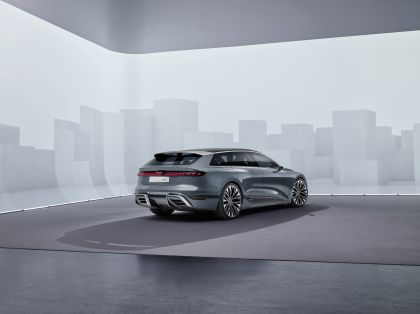 2022 Audi A6 Avant e-tron concept 41