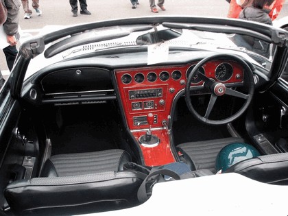 1967 Toyota 2000GT roadster 3