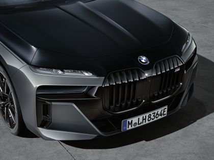 2023 BMW M760e ( G70 ) xDrive 20