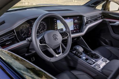 2022 Volkswagen Touareg Edition 20 9