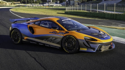 2023 McLaren Artura GT4 7