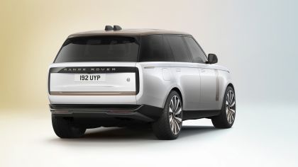 2022 Land Rover Range Rover SV Serenity 3