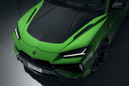 2023 Lamborghini Urus Performante 41
