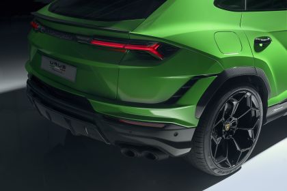 2023 Lamborghini Urus Performante 43