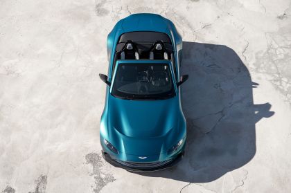 2023 Aston Martin V12 Vantage roadster 10