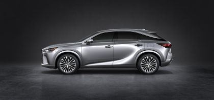 2023 Lexus RX 450h+ - USA version 4