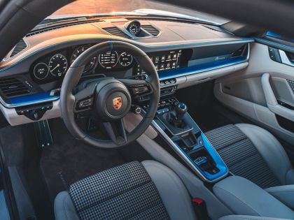 2022 Porsche 911 ( 992 ) Carrera GTS Sally Special 31
