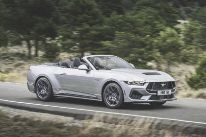 2024 Ford Mustang GT convertible 35