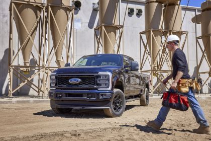 2023 Ford F-250 Super Duty XL STX - Appearance package 3