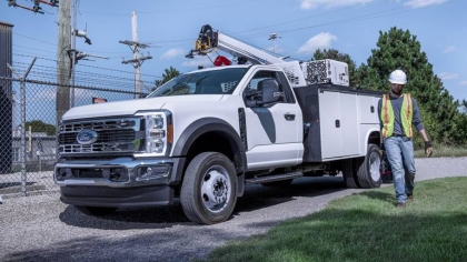 2023 Ford F-550 Super Duty Chassis Cab 9