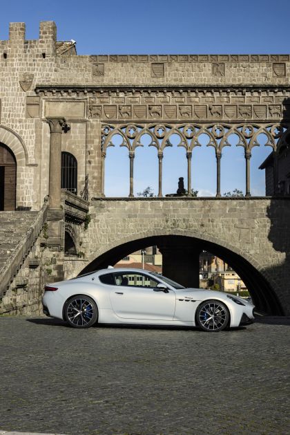 2023 Maserati GranTurismo Modena 8