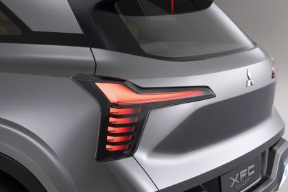 2022 Mitsubishi XFC concept 31