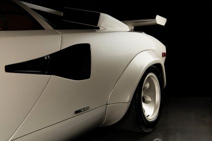 1984 Lamborghini Countach 5000 S 14