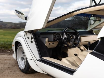 1984 Lamborghini Countach 5000 S 55