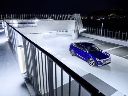 2024 Audi SQ8 Sportback e-tron quattro 25