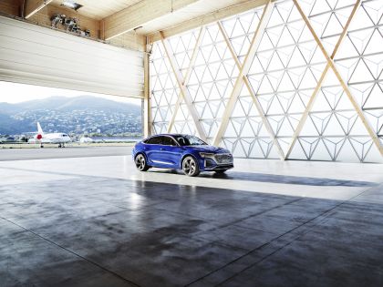 2024 Audi SQ8 Sportback e-tron quattro 34