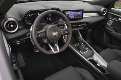 2023 Alfa Romeo Tonale Plug-In Hybrid Q4 84