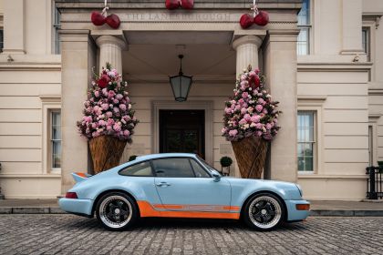 2021 Porsche 911 ( 964 ) Gulf Signature Edition by Everrati 15