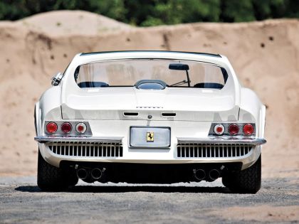 1966 Ferrari 365P Tre Posti 8