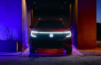 2024 Volkswagen Atlas SEL 12