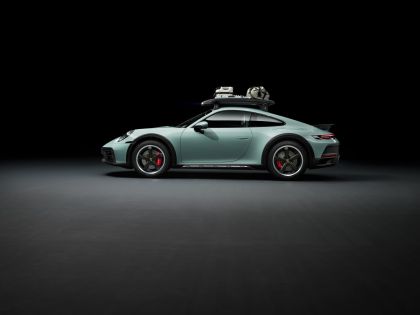 2023 Porsche 911 ( 992 ) Dakar 2