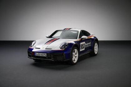 2023 Porsche 911 ( 992 ) Dakar Rallye Design Package 13