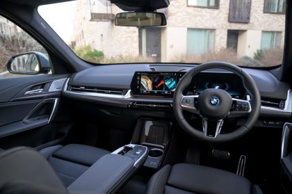 2023 BMW iX1 ( U11 ) xDrive30 M Sport - UK version 27