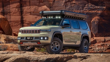 2023 Jeep Grand Wagoneer Overland concept 4