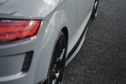 2023 Audi TT RS coupé Iconic edition - UK version 65