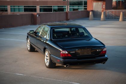 1998 Jaguar XJR - USA version 50