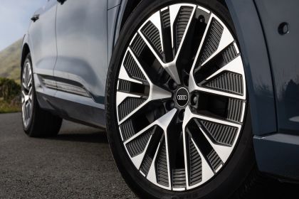 2024 Audi Q8 e-tron quattro - USA version 41