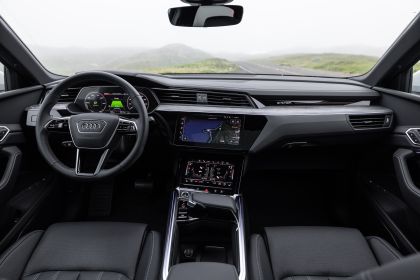 2024 Audi Q8 Sportback e-tron quattro - USA version 58