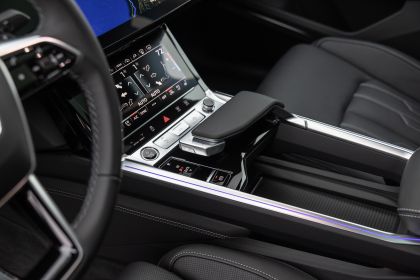 2024 Audi Q8 Sportback e-tron quattro - USA version 59