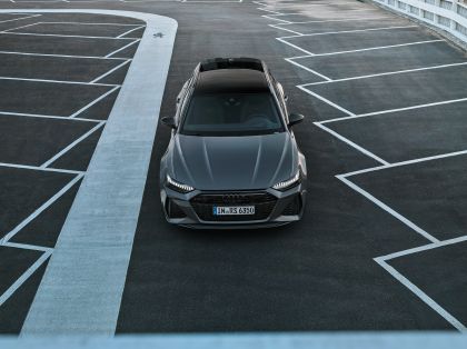 2023 Audi RS6 Avant performance 4