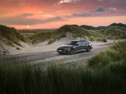 2023 Audi RS6 Avant performance 16