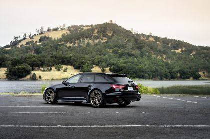 2023 Audi RS6 Avant performance 50