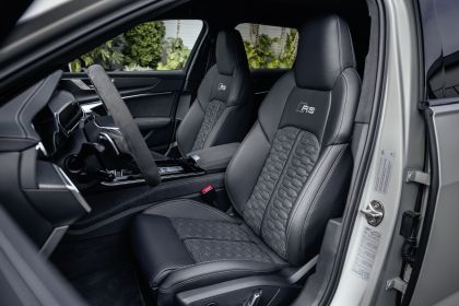 2023 Audi RS6 Avant performance 63