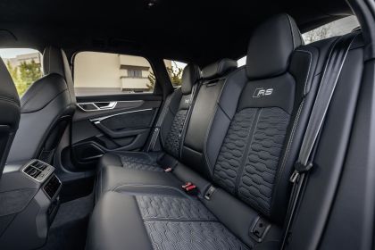 2023 Audi RS6 Avant performance 64