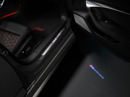 2023 Audi RS6 Avant performance 93