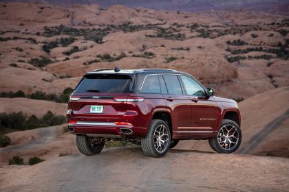 2024 Jeep Grand Cherokee Summit Reserve 4