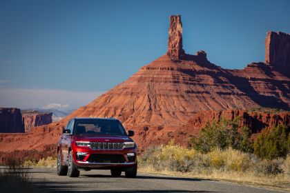2024 Jeep Grand Cherokee Summit Reserve 6