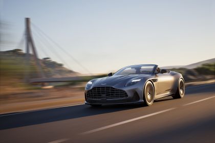 2024 Aston Martin DB12 Volante 9