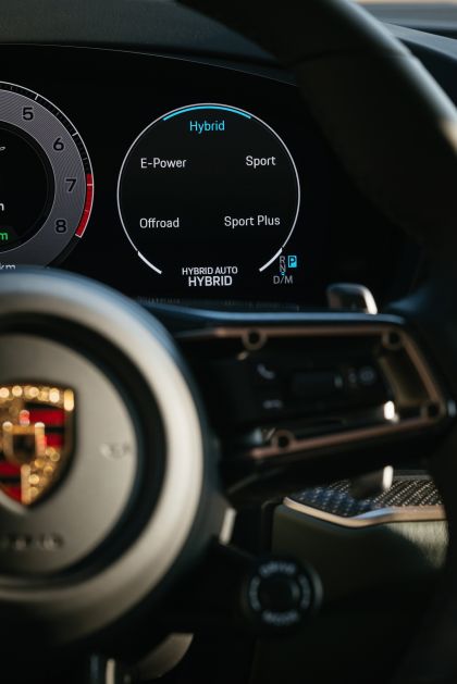 2024 Porsche Cayenne Turbo E-Hybrid 52