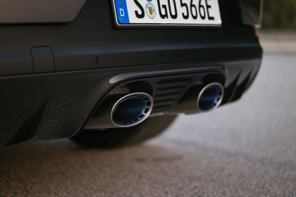 2024 Porsche Cayenne Turbo E-Hybrid Coupé with GT Package 56