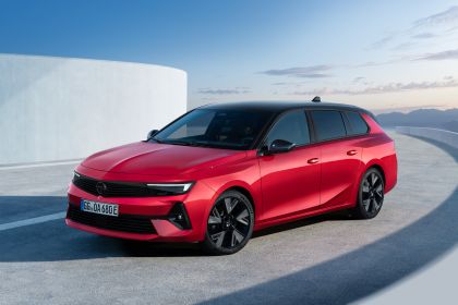 2024 Opel Astra Sports Tourer Electric 4