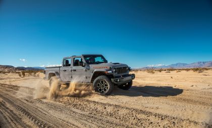 2024 Jeep Gladiator Mojave X 14