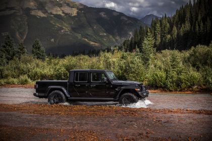2024 Jeep Gladiator Willys with upfit package by AEV 9
