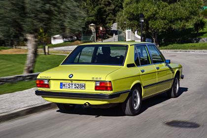 1976 BMW 528 ( E12 ) automatic 30