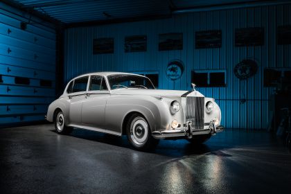 2023 RingBrothers PARAMOUNT ( based on 1961 Rolls-Royce Silver Cloud II ) 1