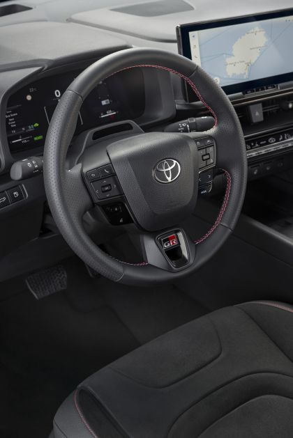 2024 Toyota C-HR GR Sport Hybrid 200 AWD-i 81